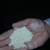 تعدادی کود اوره