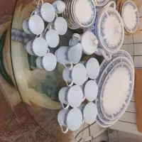 سرویس ۴۲ پارچه چینی مسعود قدیمی و آکبند