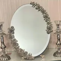 آیینه و شمعدان