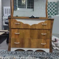 راحتی ۵نفره ،درآور اینه ،تخت دونفره با پاتختی