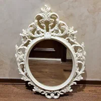 آینه سفید دور پلاستیک