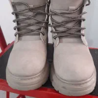 نیم بوت|کیف، کفش، کمربند|نسیم‌شهر, |دیوار