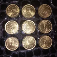 تعدادی سکه ۵۰ دیناری کمیاب