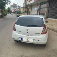 ساندرو بیرنگ کم کار دنده ای