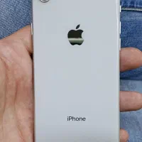 آیفون 8 64گیگ