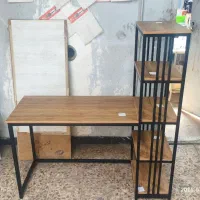 میز تحریر با شلف