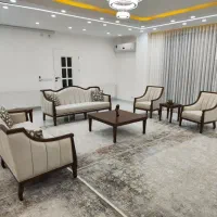 مبل کوئین فرانسوی**