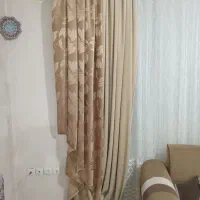 کنار پرده