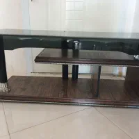 میز تلویزیون شیشه ای
