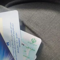 مدارک پیدا شده کارت ملی و گواهینامه.و کارت بانکی
