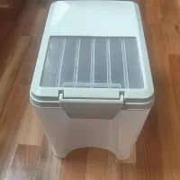 ظرف نگهدارنده