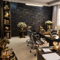 استخدام (وکیل و منشی خانم) و قبول دعاوی