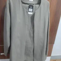 کت وشلوار کرم رنگ