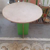 میز گرد میز خاطره