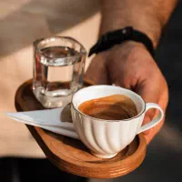 به یک همکار باریستا جهت کار در کافی شاپ نیازمندیم