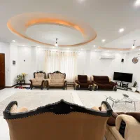 دوبلکس نوساز بسیار تمیز(مستقیم با مالک)