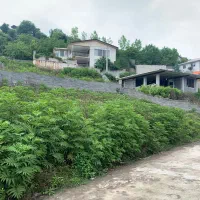 زمین مسکونی ۲۴۰ متر ، دارای پروانه ساخت