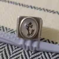 انگشترشجرتک درخت