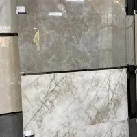 تعدادی برگ کاشی و سرامیک