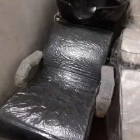 تخت و سرشور آرایشگاهی