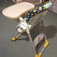 صندلی غذای کودک