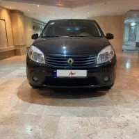 رنو ساندرو
