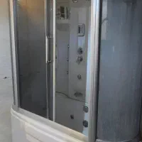 جکوزی و کابین دوش