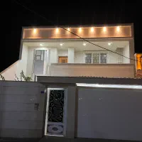 رهن کامل ۱۴۰ متری طبقه اول