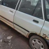 پراید مدل ۸۲