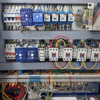 برقکار ماهر ساختمانی و صنعتی با 30 سال تجربه