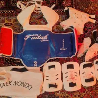 لباس مبارزه تکواندو