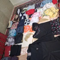 تعدادی لباس