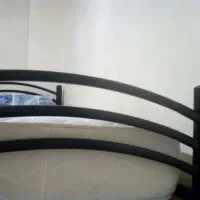 تختخواب یکنفره فلزی در حد نو با  تشک خوشخواب