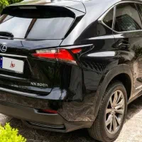 لکسوس NX300 اسپرت مشکی تهاتر با زمین یا ویلاکلنگی