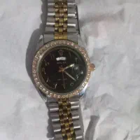 ساعت رولکس بدون هیچ مشکلی معاوضه هم دارم