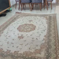 دو عدد فرش ۶ متری