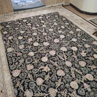فرش ۹ متری به همراه قالیچه یک در یک نیم