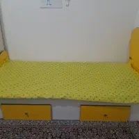 تخت و کمد بچگانه