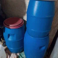 سه عدد دبه زیتون