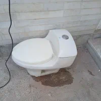 توالت فرنگی سالم