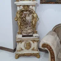 ساعت دیواری ایستاده