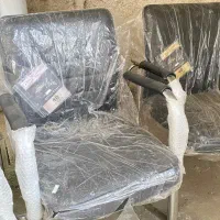 صندلی  اداری نو سه عدد موجود