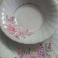 کاسه وبشقاب چینی