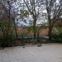 کلنگی-درب-حیاط540متری-عرض-15خانه-اصفهان-میخک