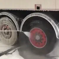 کارگر کارواش با حقوق مناسب