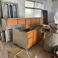 درب و پنجره آلومینیوم و کابینت آلومینیوم