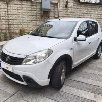 رنو ساندرو اتوماتیک مدل ۹۵ بیرنگ و سالم