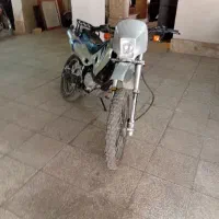 تریل پیشرو