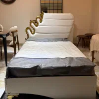 تخت و تشک یکو نیم نفره