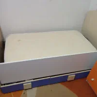 تخت کودک بهمراه تشک طبی